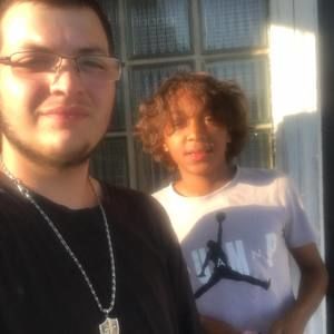 Meet your Posher, Hunter